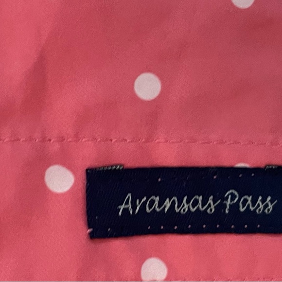 Magellan Outdoors Overcast Ladies Sleeveless Fishing Shirt, size Medium - Picture 4 of 5